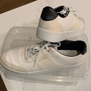 Cole Haan leather & suede ladies White and Black Sneakers, size 10